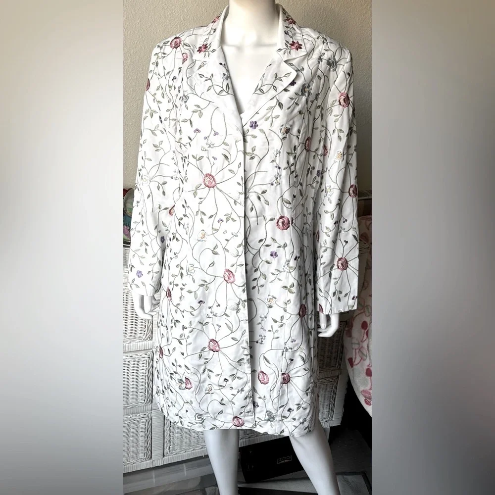 Maggie Sweet Vintage Longline Coat Dainty Floral Multicolor Embroidered Size L